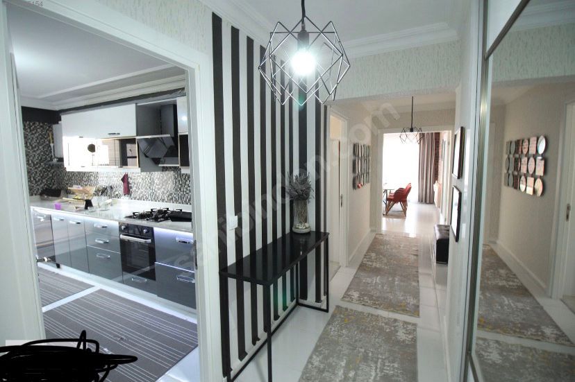 TOPÇAM KULE EVLERİNDE SATILIK 4+1 DAİRE