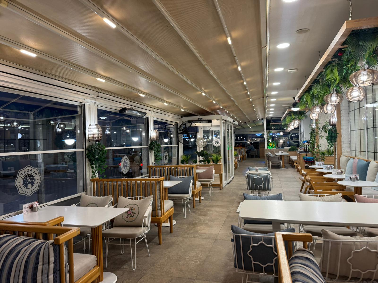 Novada AVM Karşısında Devren Kiralık Dükkan