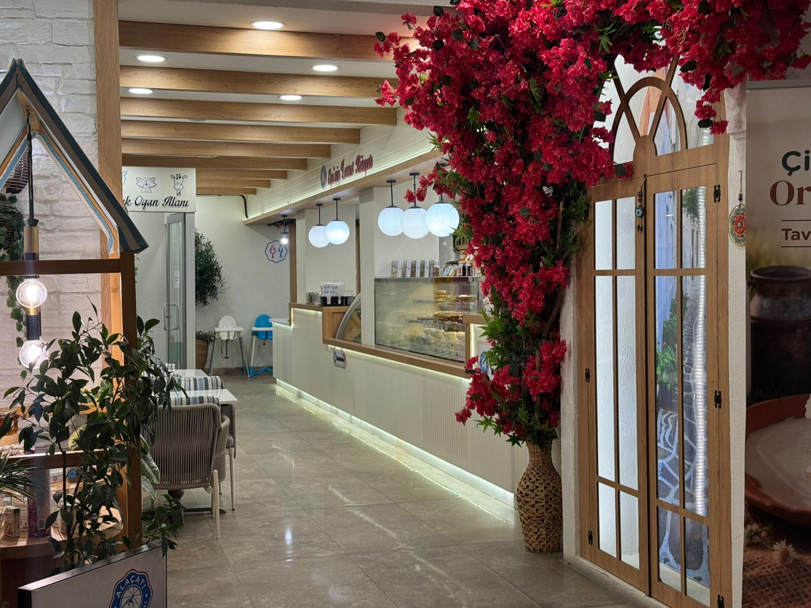 Novada AVM Karşısında Devren Kiralık Dükkan
